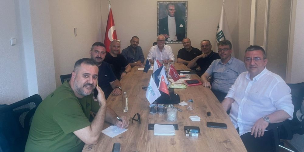 TUİDER 1. Yıl Yönetim Kurulu Toplantısı (1)